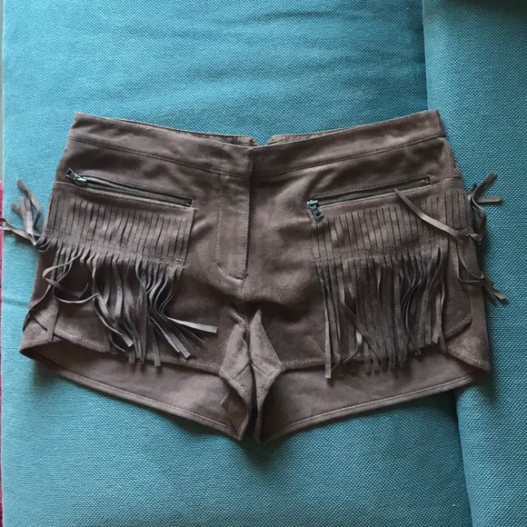 BCBGMaxAzria Pants - Suede shorts with fringe